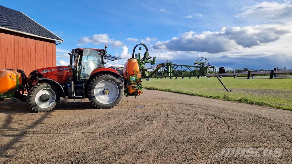 Amazone UF1201 med fronttank FT1001 Mounted sprayers