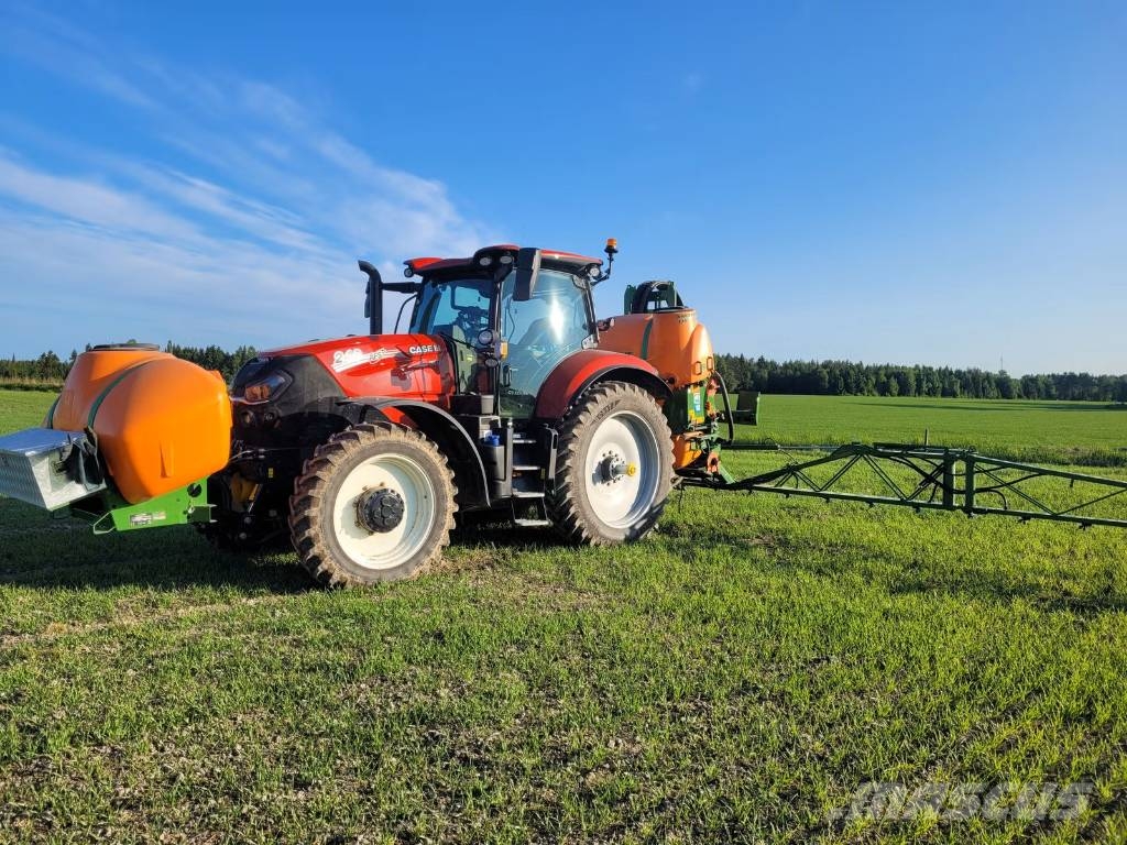Amazone UF1201 med fronttank FT1001 Mounted sprayers