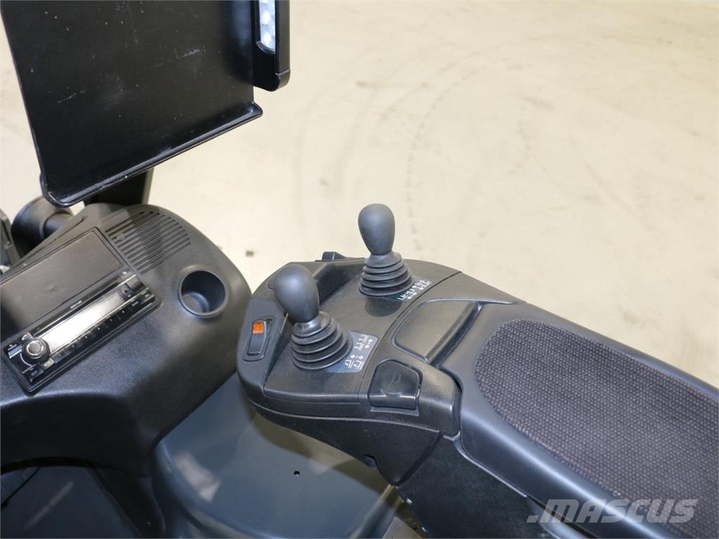 Linde E14/386-02 Elektrikli forkliftler