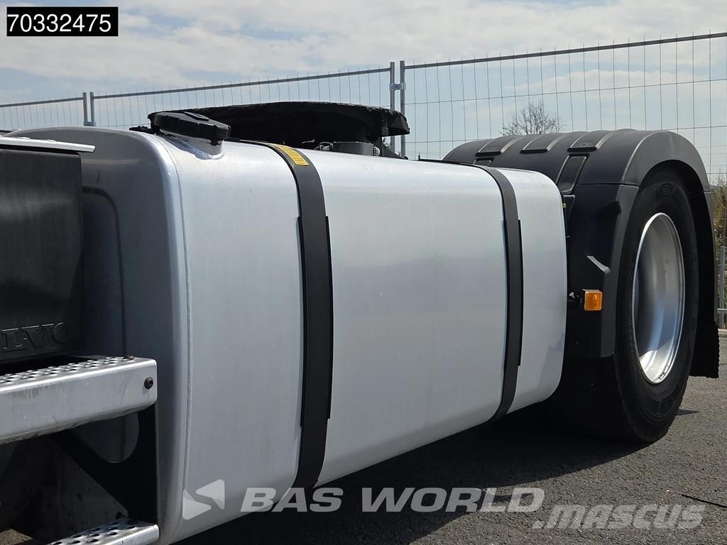Volvo FH 500 4X2 Globe 2xTanks I-ParkCool TC وحدات الجر