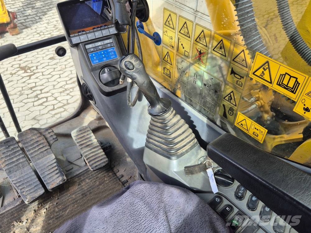 Komatsu PC 210 LC-10 Excavadoras de cadenas
