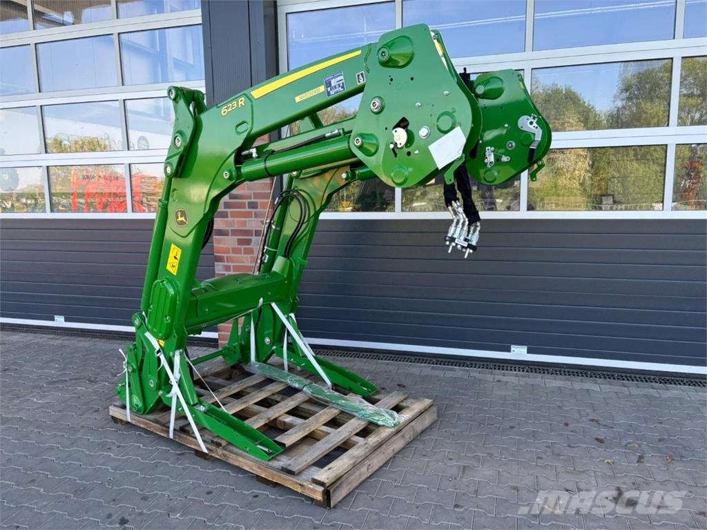 John Deere 623R ملحقات أخرى للجرارات