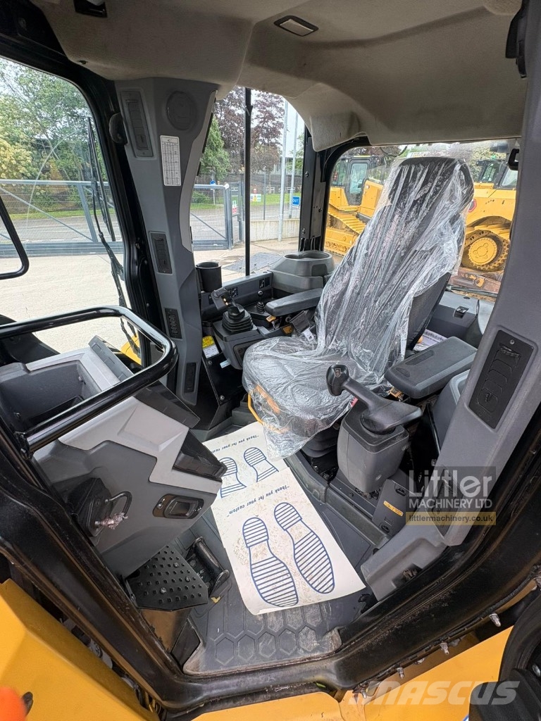 CAT D 5 LGP 履帶推土機