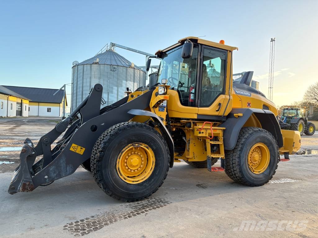 Volvo L90H lastmaskin, all utr, endast 2700 tim Wielladers