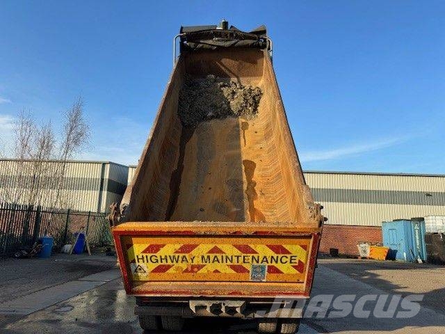 Scania FMX420 Tipper trucks