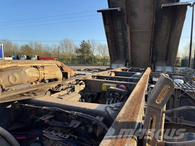 Scania FMX420 Tipper trucks