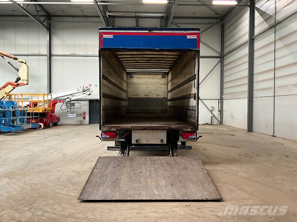 MAN TGM 15.250 Bakwagens met gesloten opbouw