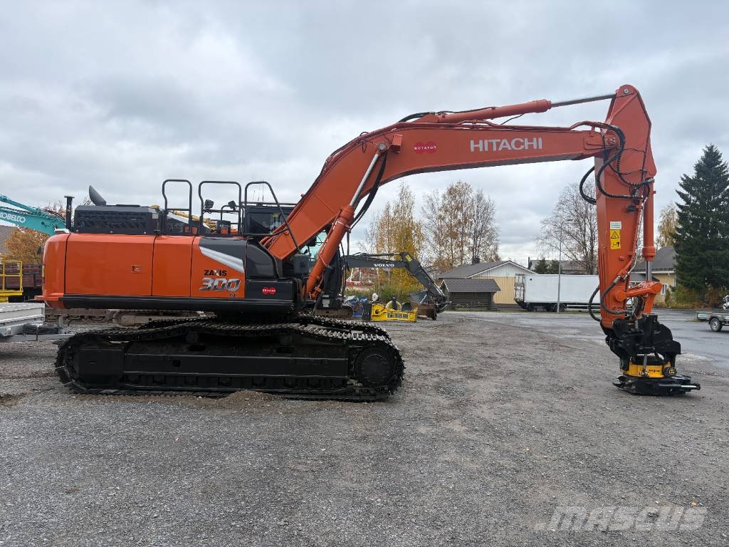 Hitachi ZX300LC-7 Bageri guseničari