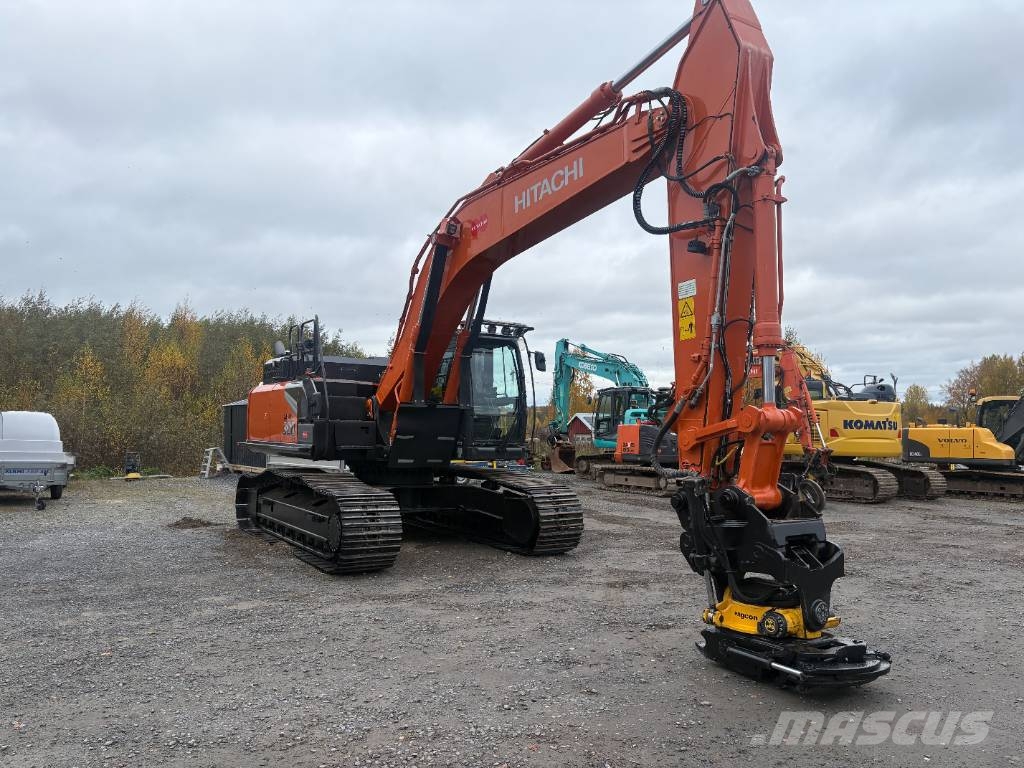 Hitachi ZX300LC-7 Bageri guseničari