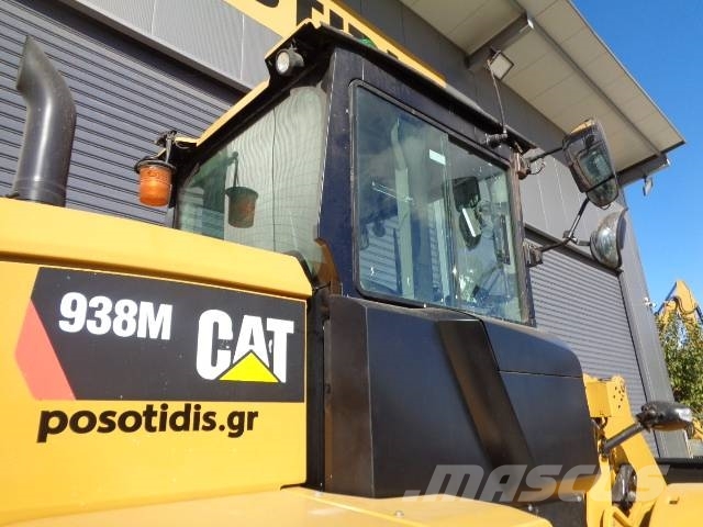 CAT 938M Колесни товарачи