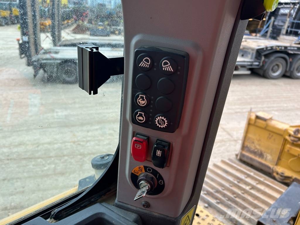 CAT D 5 LGP - 3D GPS, Folding VPAT 履帶推土機