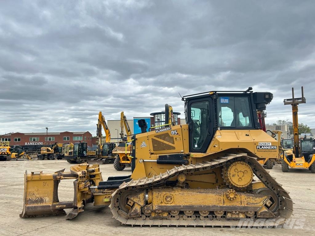 CAT D 5 LGP - 3D GPS, Folding VPAT 履帶推土機