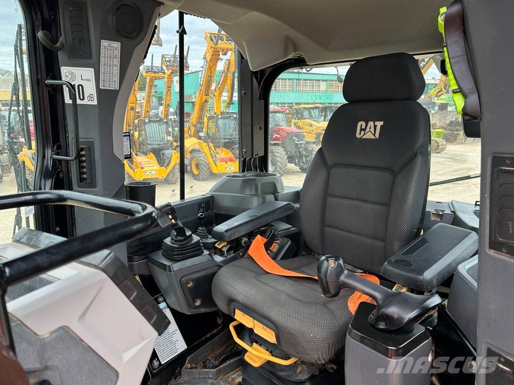 CAT D 5 LGP - 3D GPS, Folding VPAT 履帶推土機