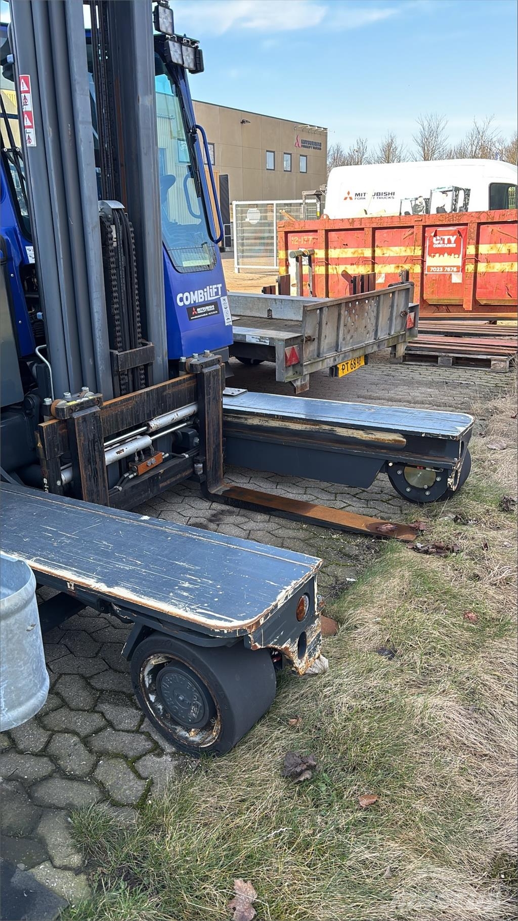 Combilift C4500E Nelitietrukit