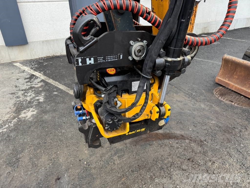 Hyundai R80CR-9A PYÖRITTÄJÄLLÄ Excavadoras 7t - 12t