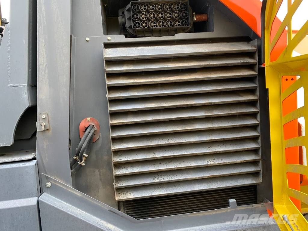 Bomag BMF 2500 S Asfaldilaoturid