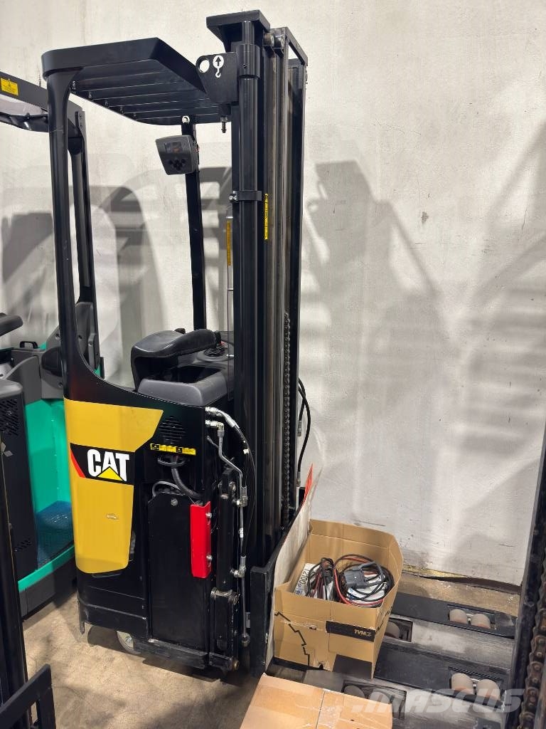 CAT NSR 16 N 보행식 리치 지게차
