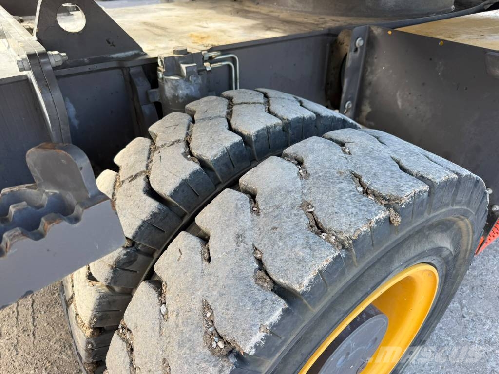 Volvo EW 240 E Hjulgrävare