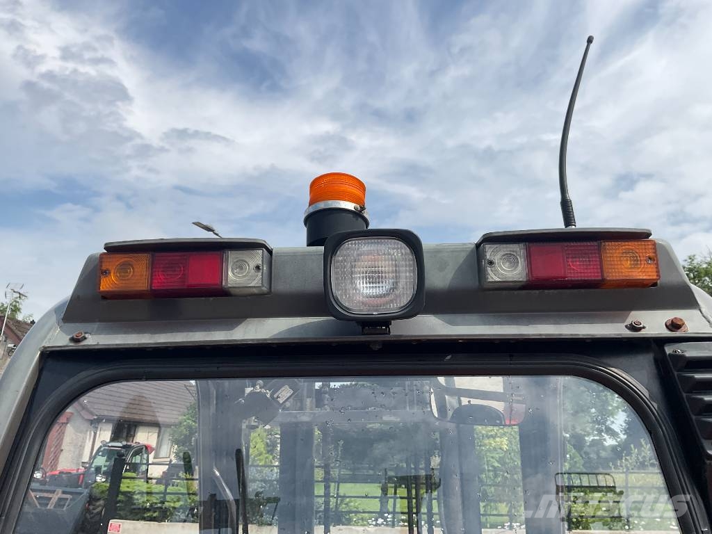 Manitou MI 25 Dieseltrukit