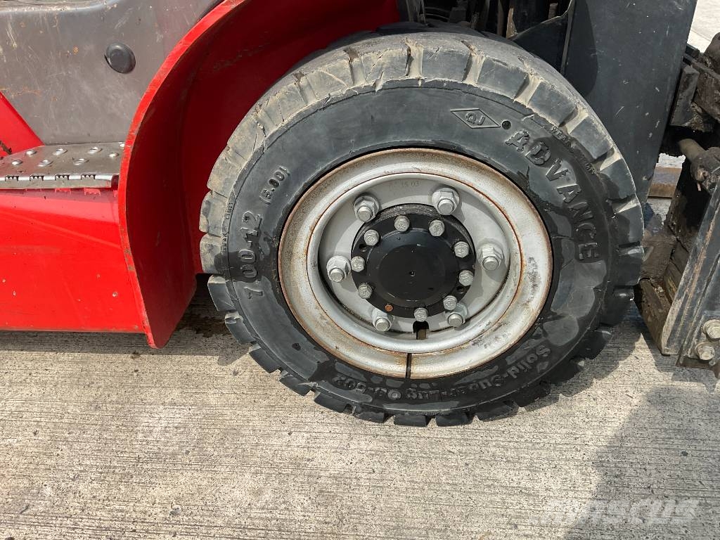 Manitou MI 25 Dieseltrukit