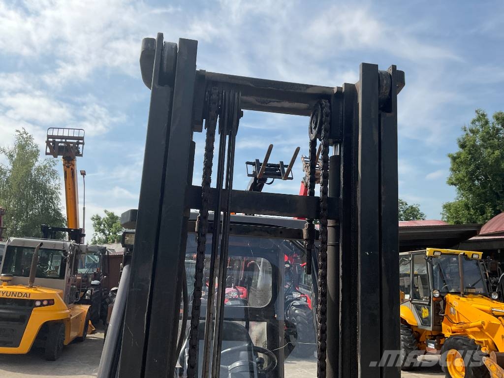 Manitou MI 25 Dieseltrukit