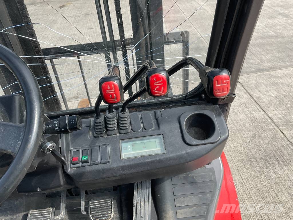 Manitou MI 25 Dieseltrukit