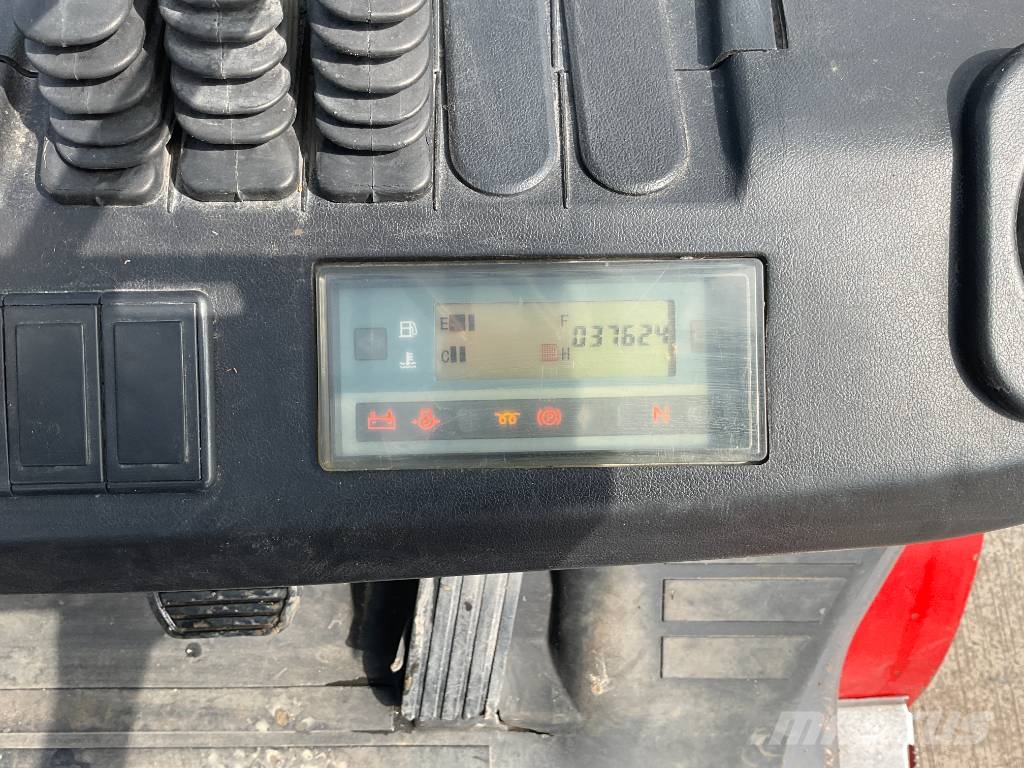 Manitou MI 25 Dieseltrukit