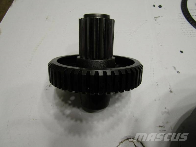 CAT M322C Front reduction Transmisija