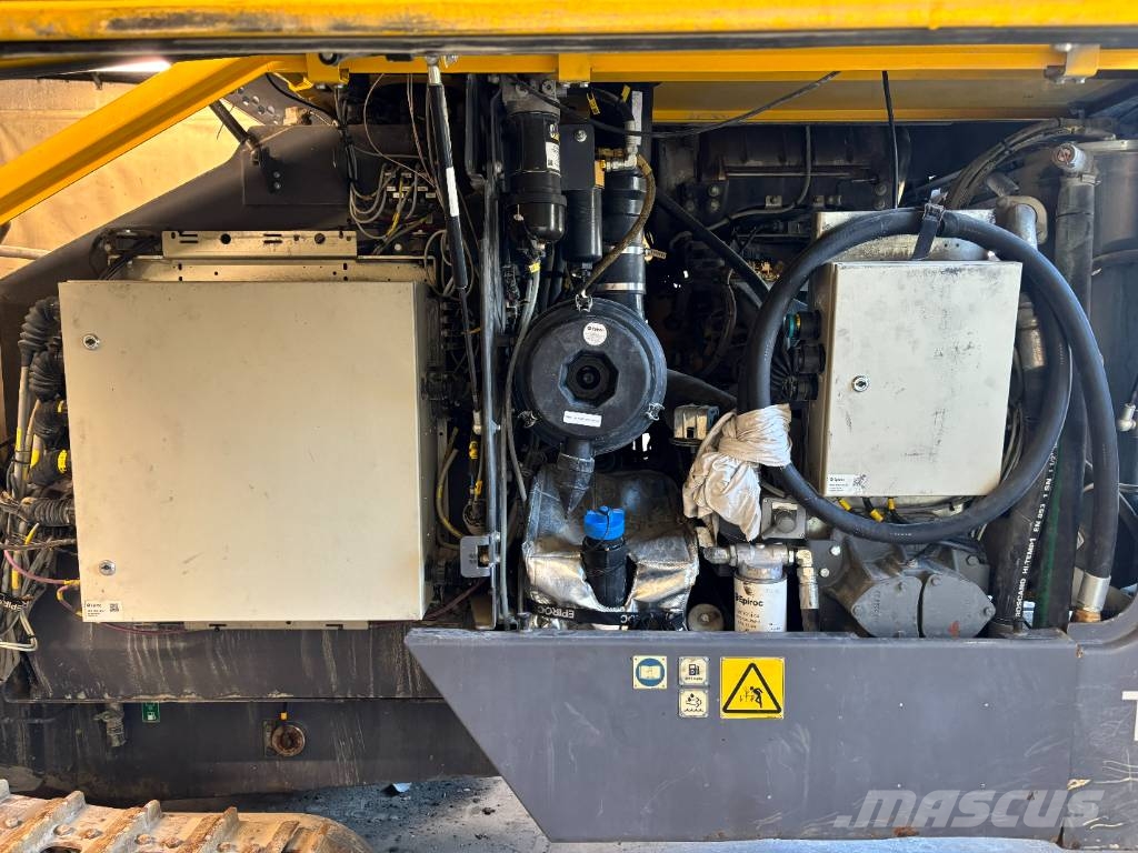 Epiroc FlexiROC T35R-01 Vertikaalsed puurmasinad