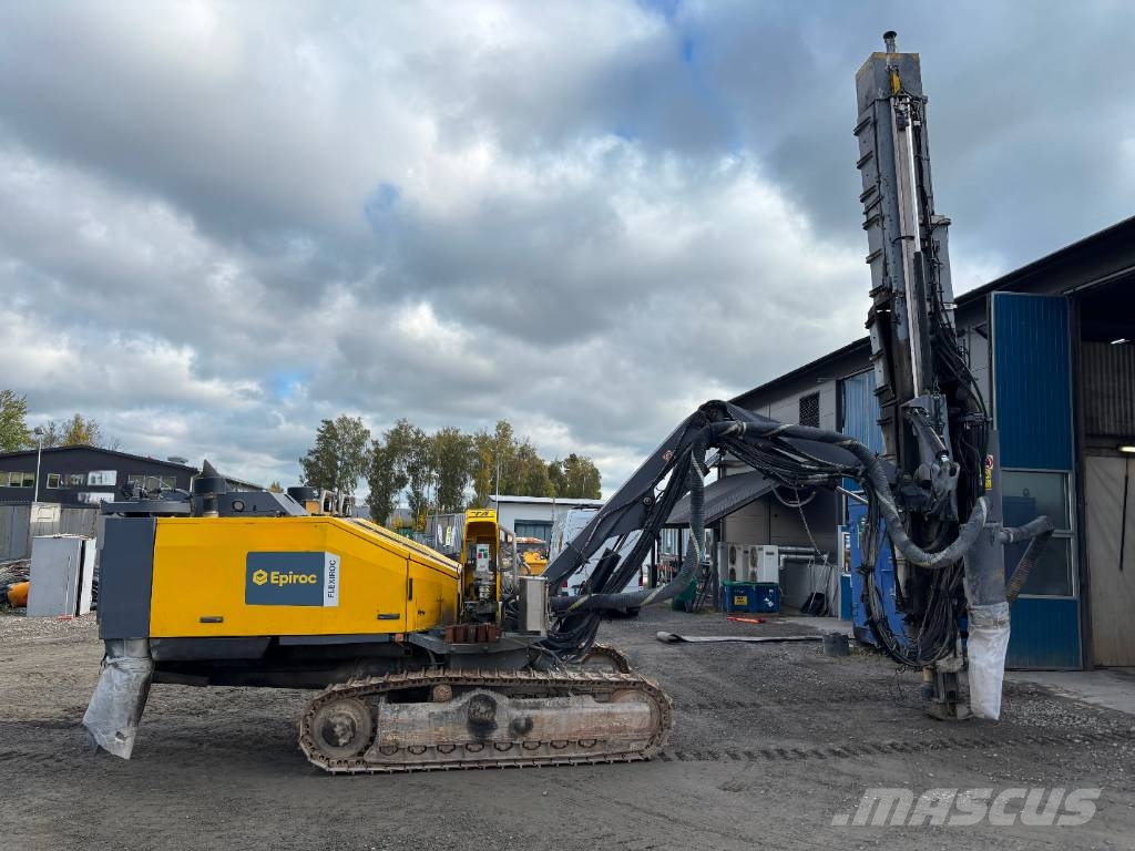 Epiroc FlexiROC T35R-01 Vertikaalsed puurmasinad