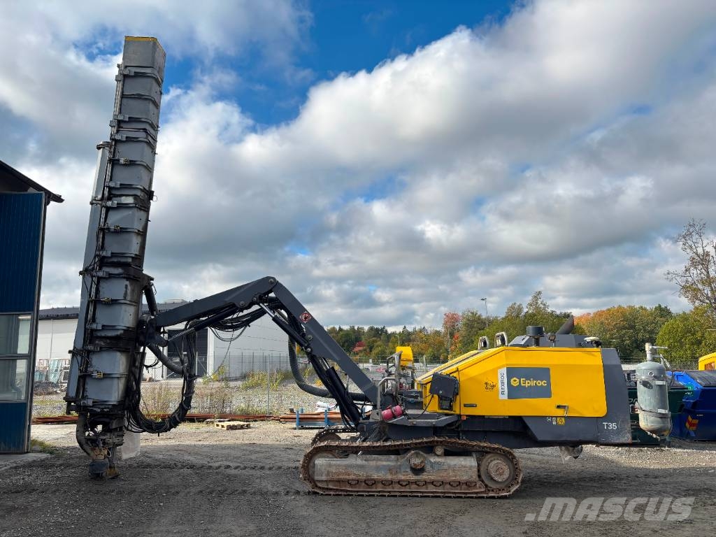 Epiroc FlexiROC T35R-01 Vertikaalsed puurmasinad