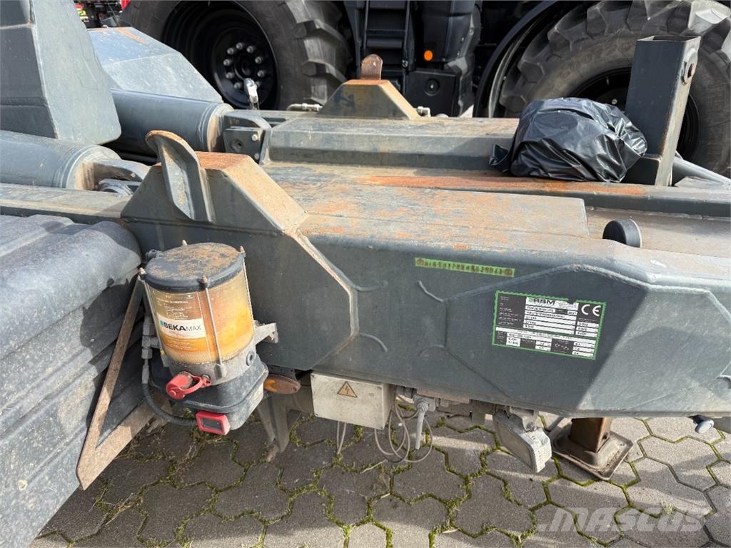  Sonstige RSM 30 Hakenlift ohne Mulde Egyéb mezőgazdasági gépek