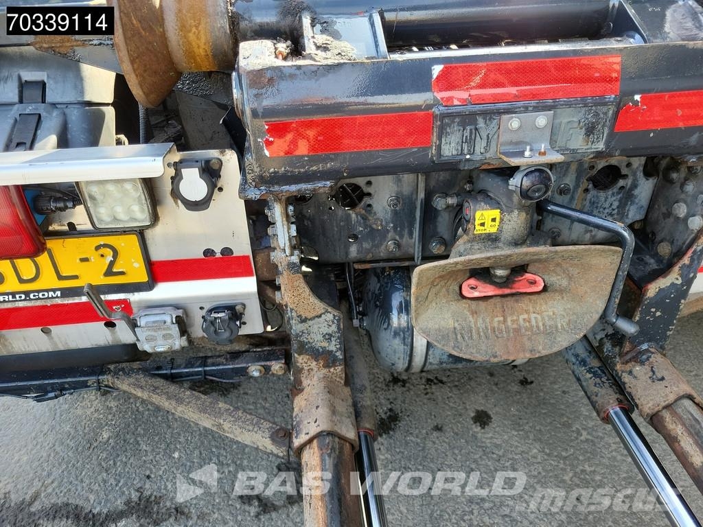MAN TGS 35.400 8X4 NL-truck APK HYVA 26-60S Lift+steer Vrachtwagen met containersysteem