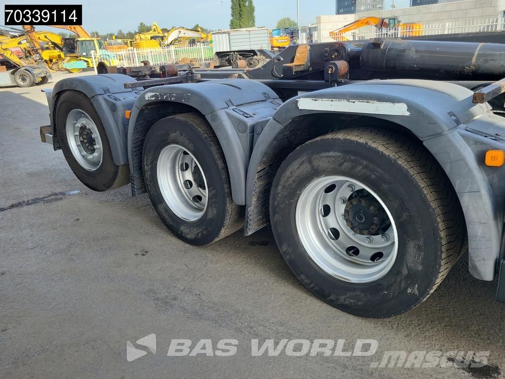 MAN TGS 35.400 8X4 NL-truck APK HYVA 26-60S Lift+steer Vrachtwagen met containersysteem