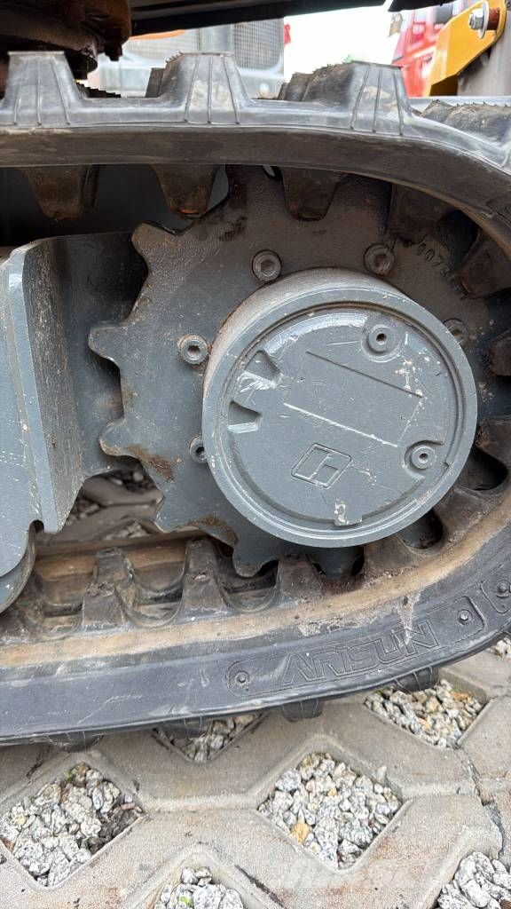 Brokk 170 Pelle de démolition