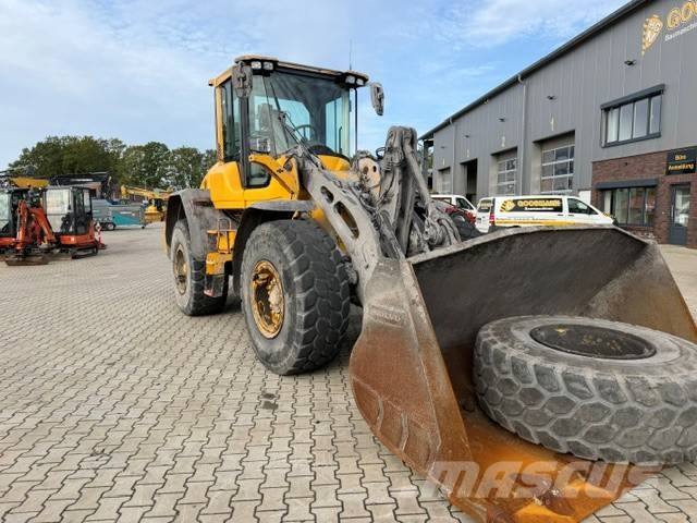 Volvo L 90 H Iekrāvēji uz riteņiem
