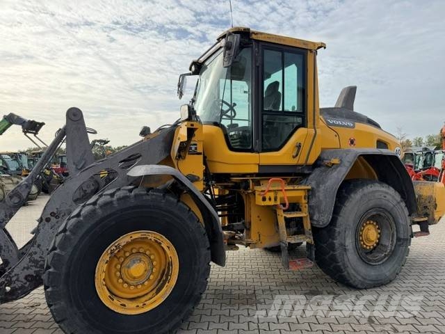 Volvo L 90 H Iekrāvēji uz riteņiem