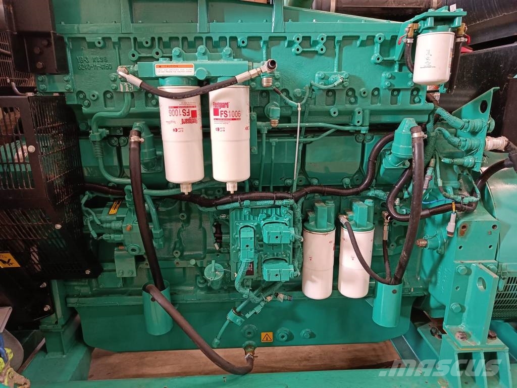 Cummins C900D5 ディーゼル発電機