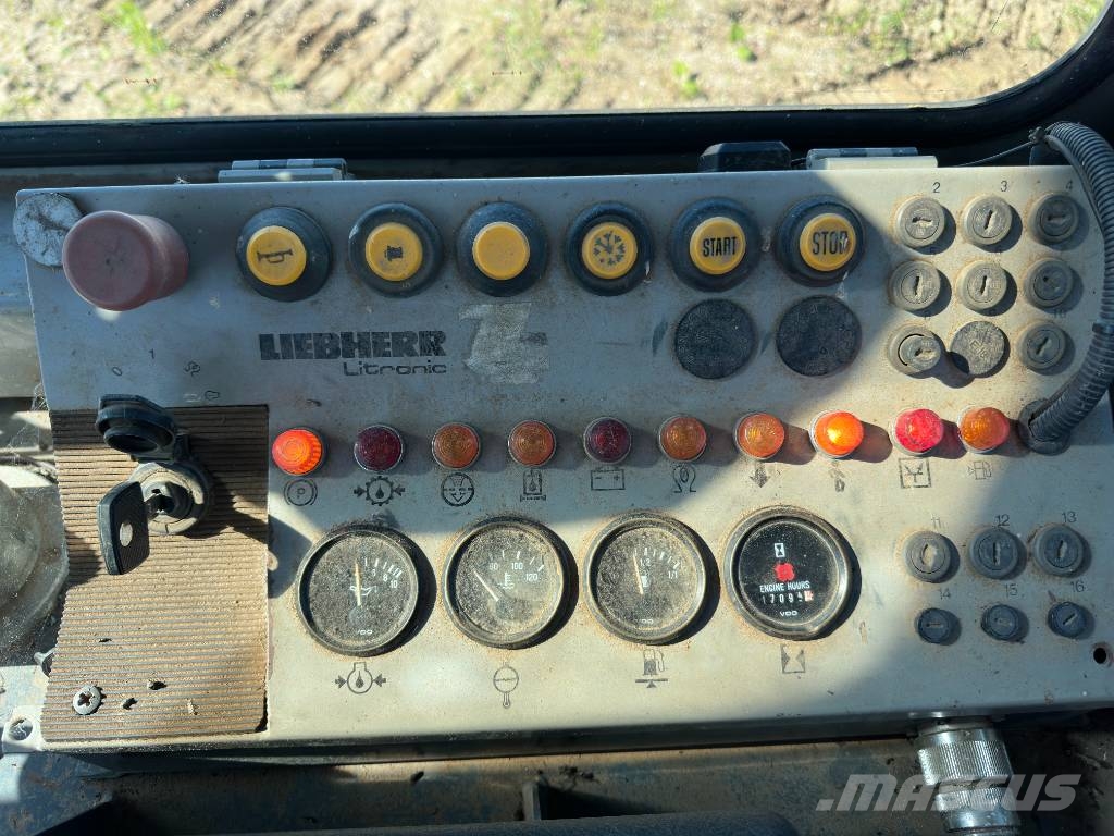 Liebherr 722 Buldooserid