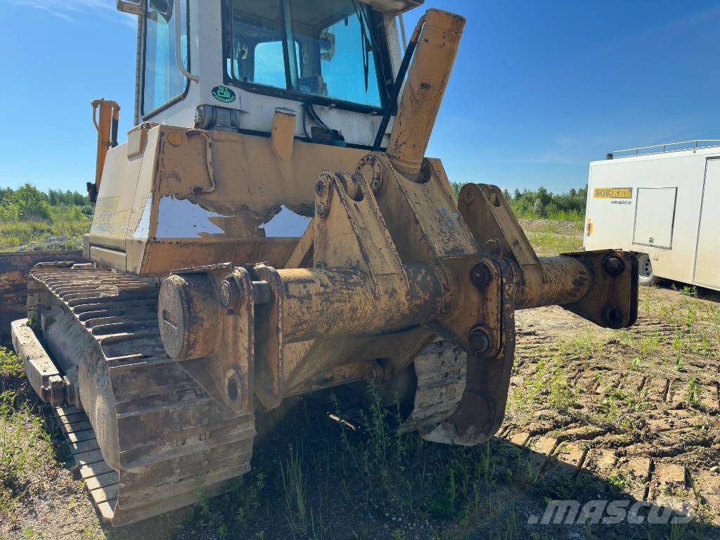 Liebherr 722 Buldooserid