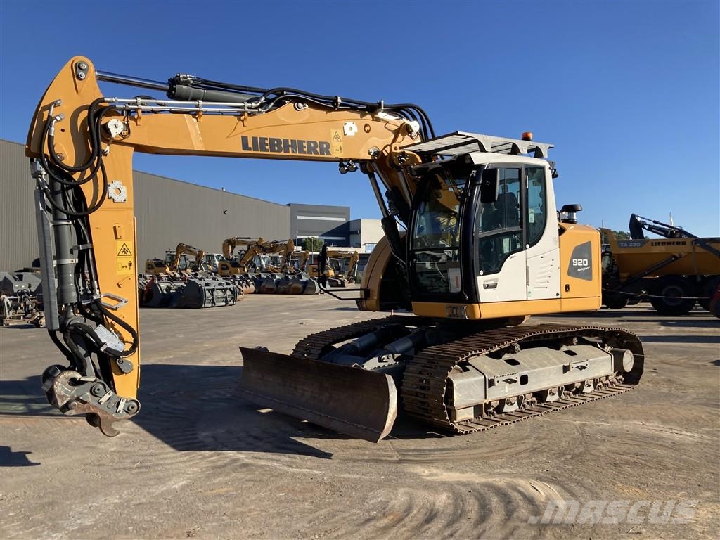 Liebherr R 920 Compact Litronic Гусеничні екскаватори