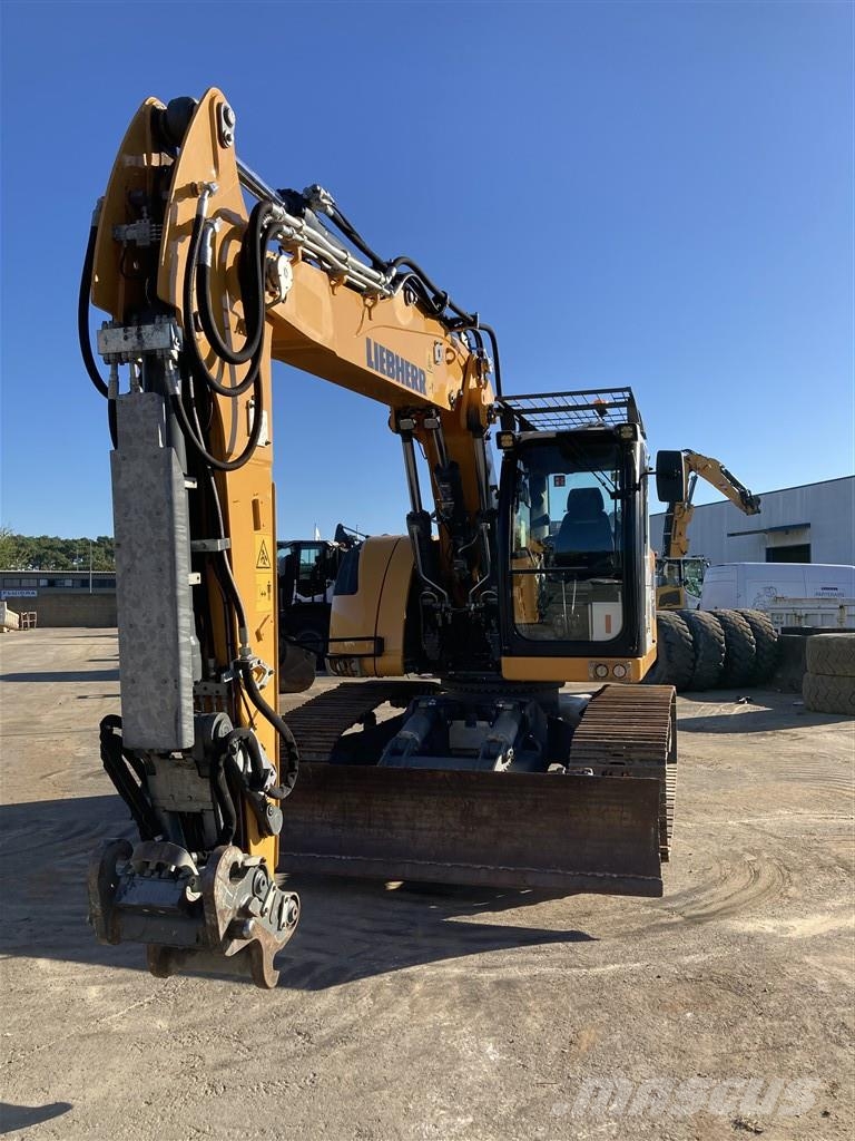 Liebherr R 920 Compact Litronic Гусеничні екскаватори