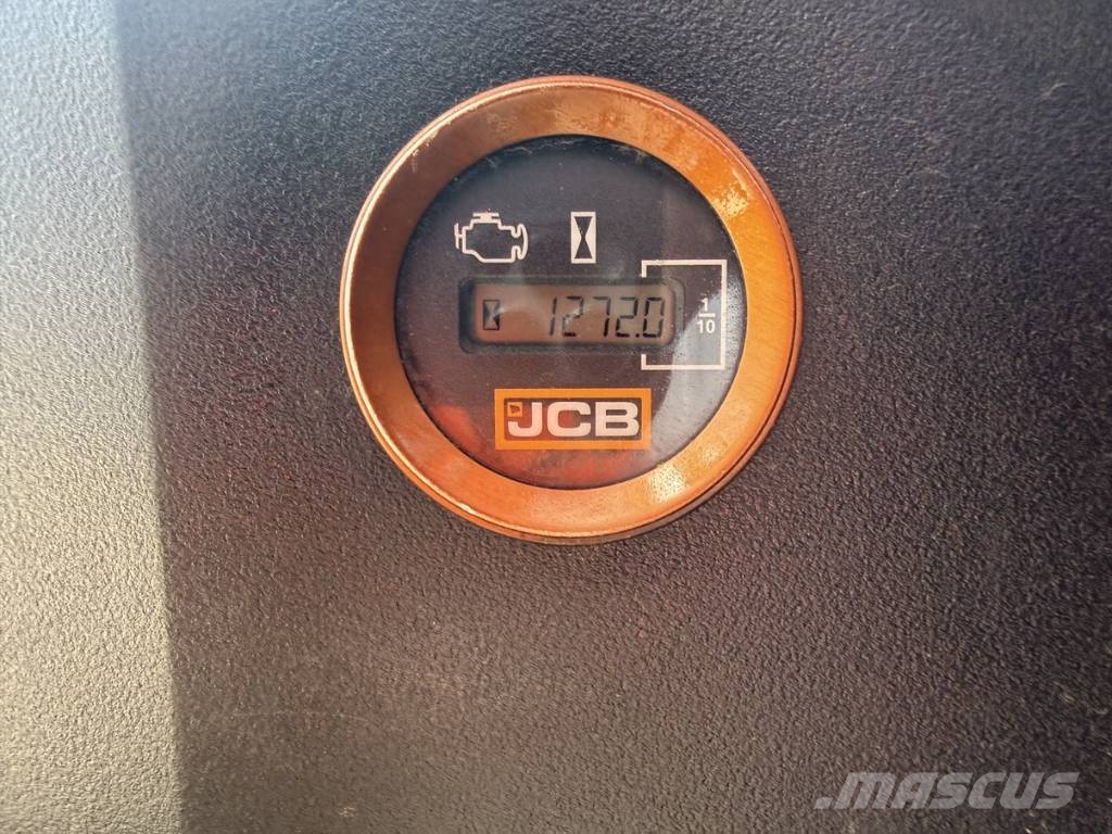 JCB 16 C-1 小型挖掘机