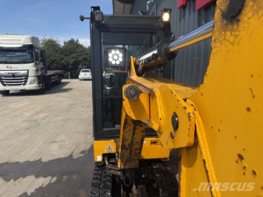 JCB 16 C-1 小型挖掘机