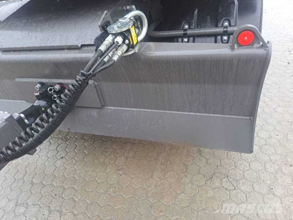Volvo EW 160 E , UTHYRES Hjulgravere