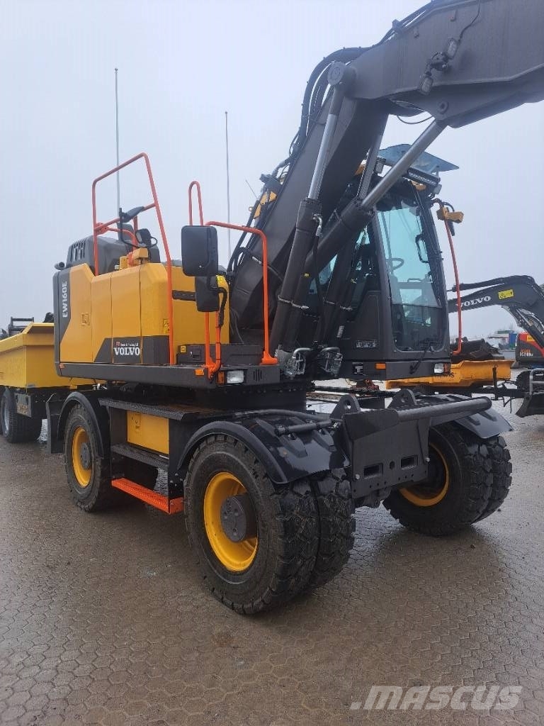 Volvo EW 160 E , UTHYRES Hjulgravere