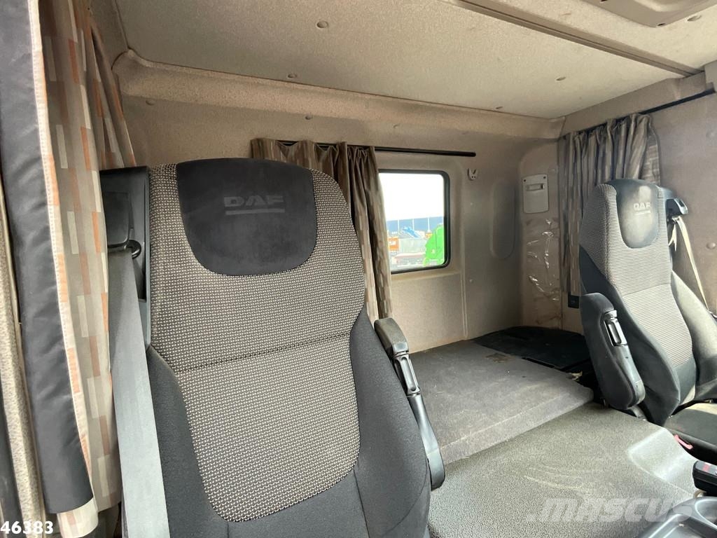 DAF FAD CF 460 8x4 Euro 6 Multilift 26 Ton haakarmsyst Camion con gancio di sollevamento