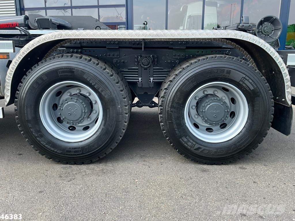DAF FAD CF 460 8x4 Euro 6 Multilift 26 Ton haakarmsyst Camion con gancio di sollevamento