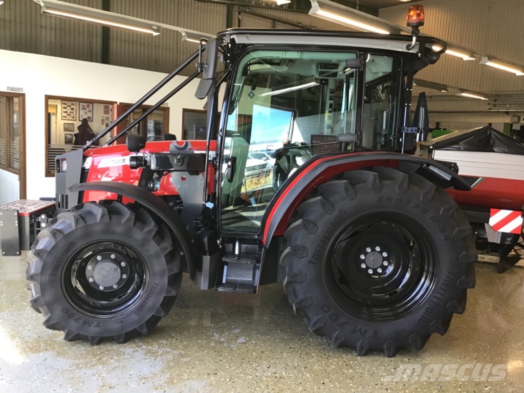 Massey Ferguson 4708 Traktorer
