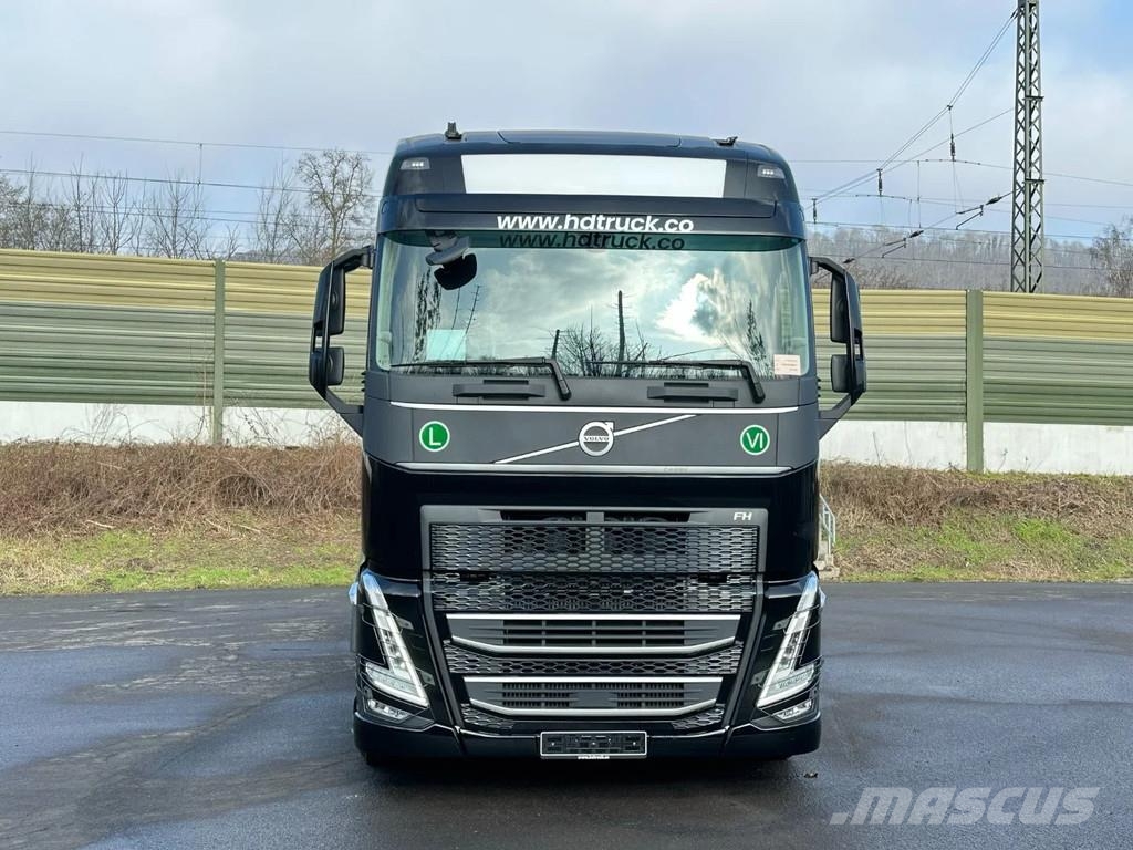 Volvo FH 540 Volvo FH540 6X4 E6/Retarder/Hiab548-8/Seilw Gru per tutti i terreni
